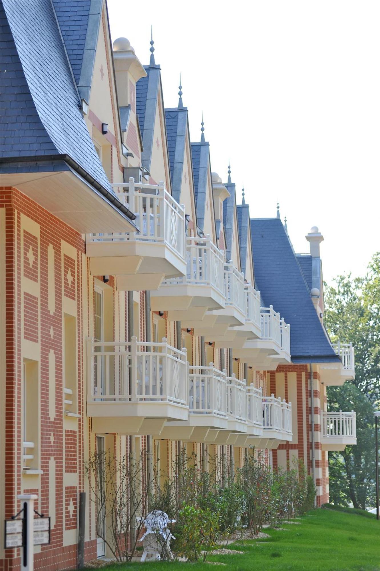 Residence B'O Cottage - B'O Resort Thermal & Spa Bagnoles de l'Orne Normandie Exterior foto